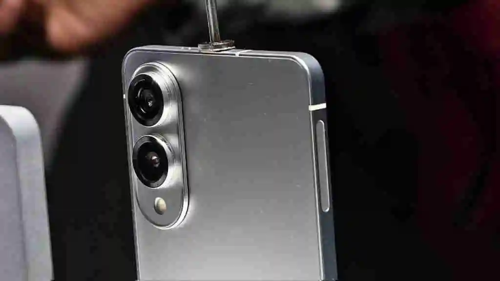  比薄更薄？曝三星 S25Edge 机身厚度仅 5.84mm