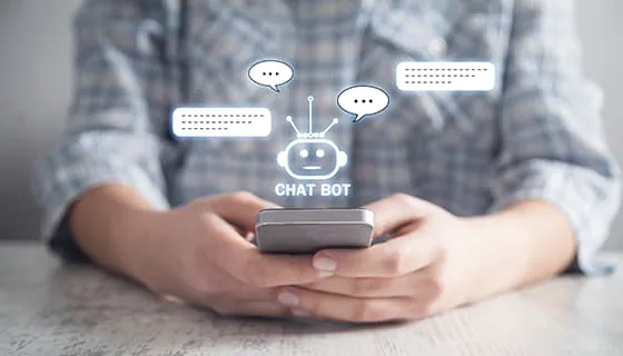 用手机和AI人工智能机器人聊天图片素材(JPG)