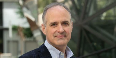 构建生成式AI创新安全体系,亚马逊首席安全官教你三招