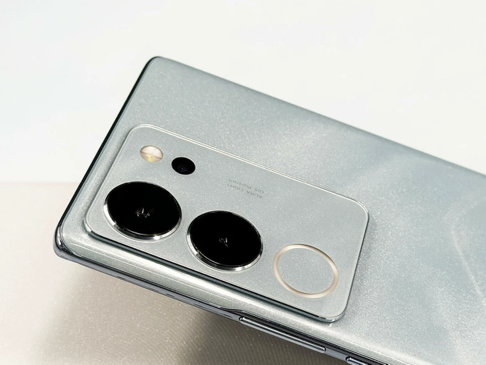 全新后置智慧光环 vivo S17 Pro上手体验