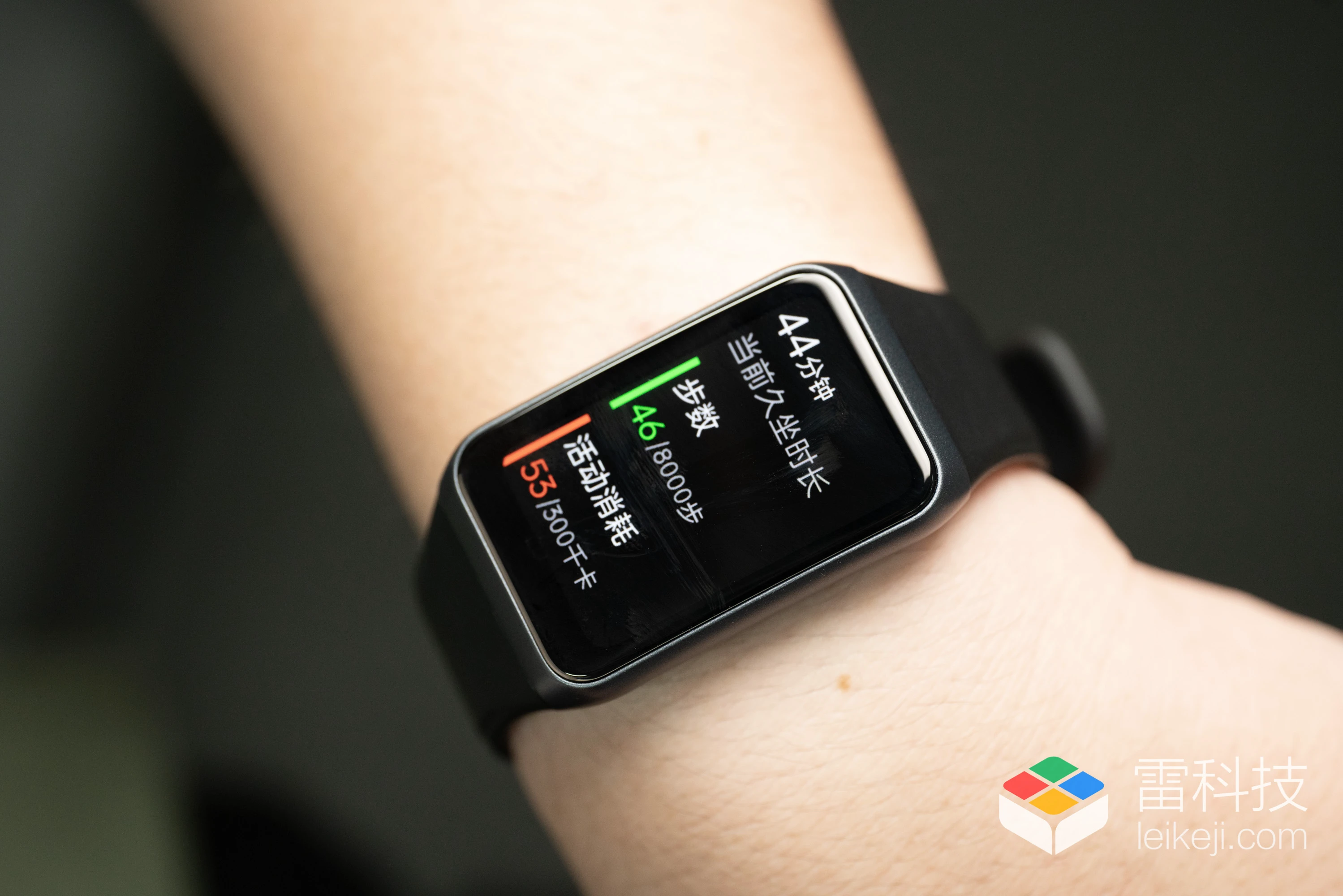 OPPO手环2图赏：手环身材、手表实力