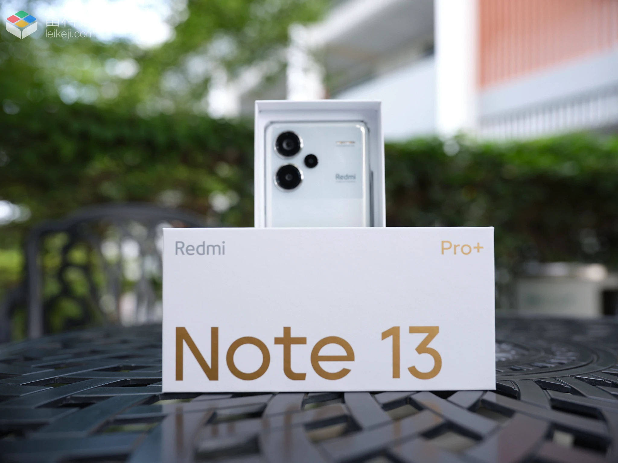 Redmi Note 13 Pro+图赏：好看得不像是Redmi