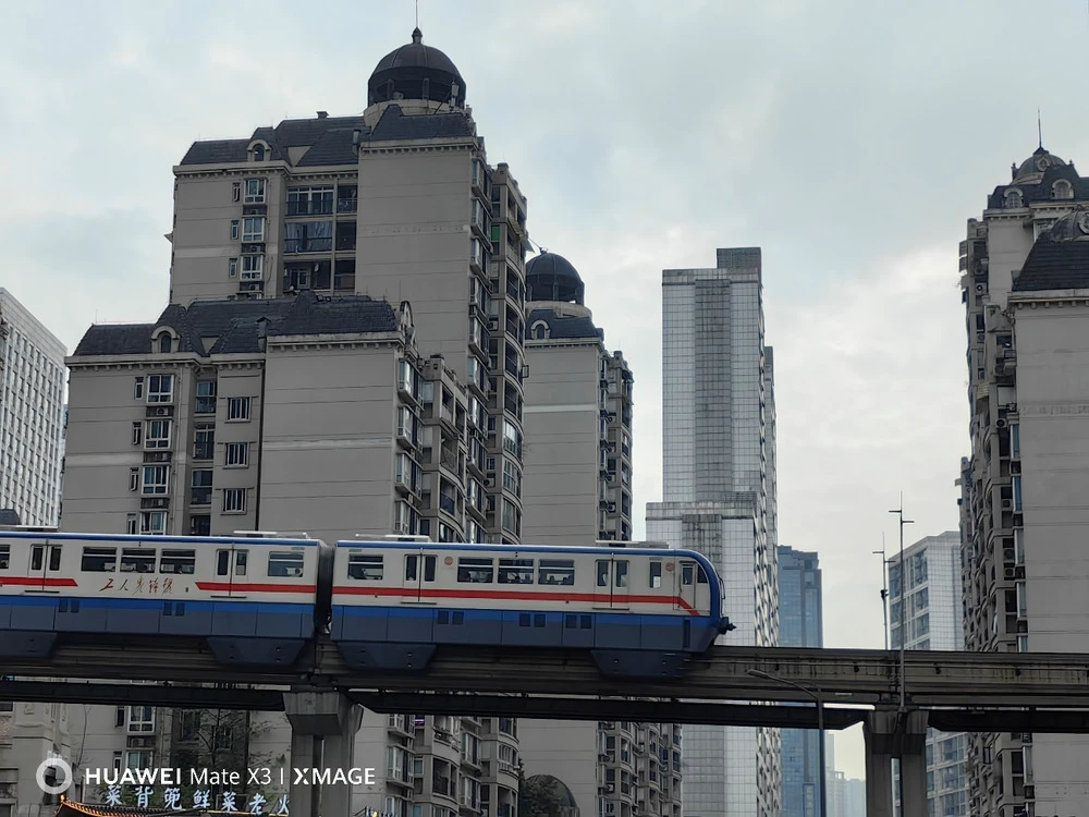 以轻薄耐用颠覆传统折叠体验,华为Mate X3评测