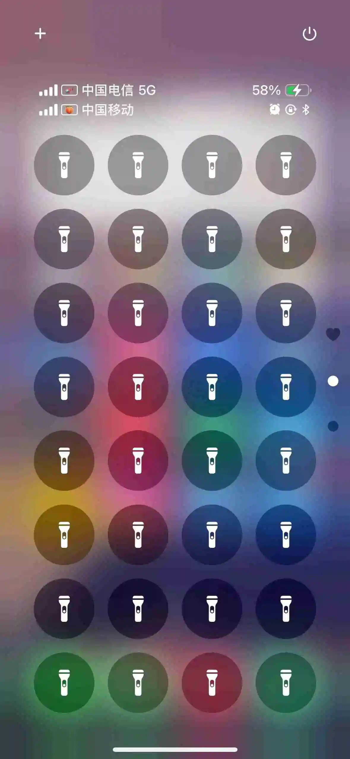 iOS 18体验:设计乱改、AI缺失,苹果活该被骂上热搜?