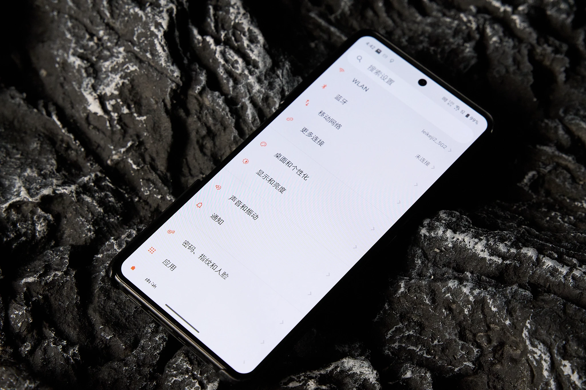ROG 8 Pro图赏：化身西装暴徒，质感再度提升