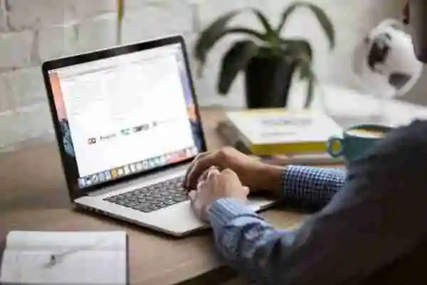 Word页眉上有一条线怎么去掉 Word删除页眉横线的方法