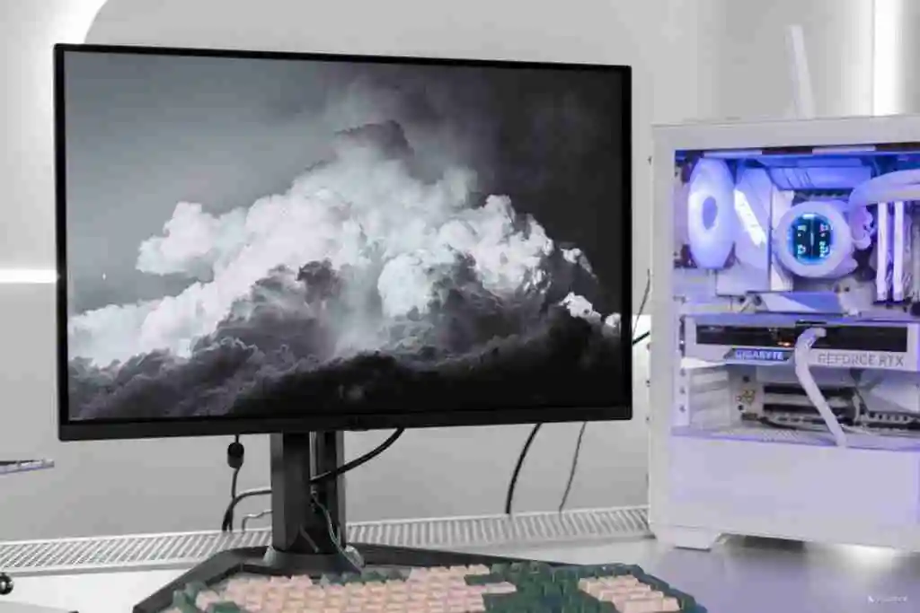 2024 年 MiniLED、OLED、QLED、QD-OLED 显示设备如何选？1 文总结优缺点 5 分钟选定爱机！