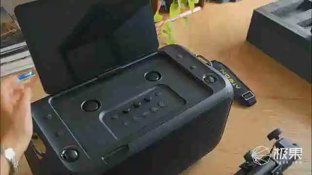  户外大场景的气氛必备，AISON 爱畅 K90 K 歌音箱 