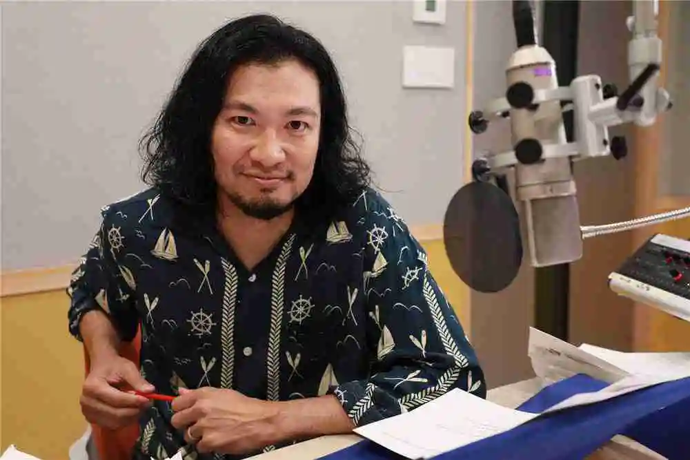 饰演前东城会直系志垣组组长·志垣辉彦