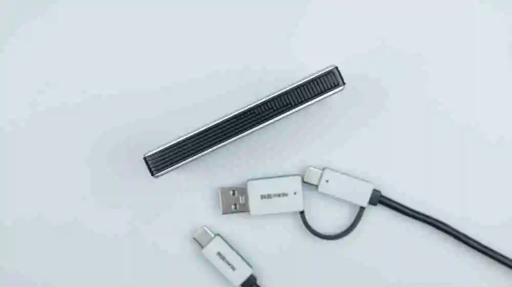 致态灵·先锋版移动固态硬盘评测：旗舰级体验 入门级价格