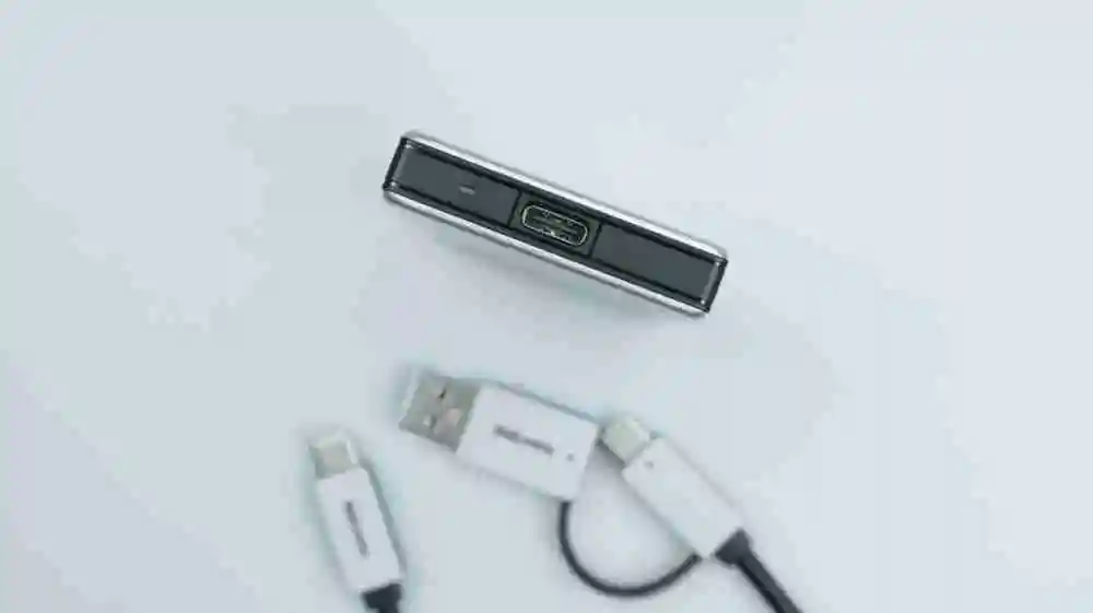 致态灵·先锋版移动固态硬盘评测：旗舰级体验 入门级价格