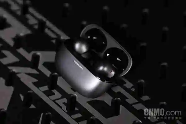 REDMI Buds 6 Pro：无惧噪音 沉浸体验好声音 
