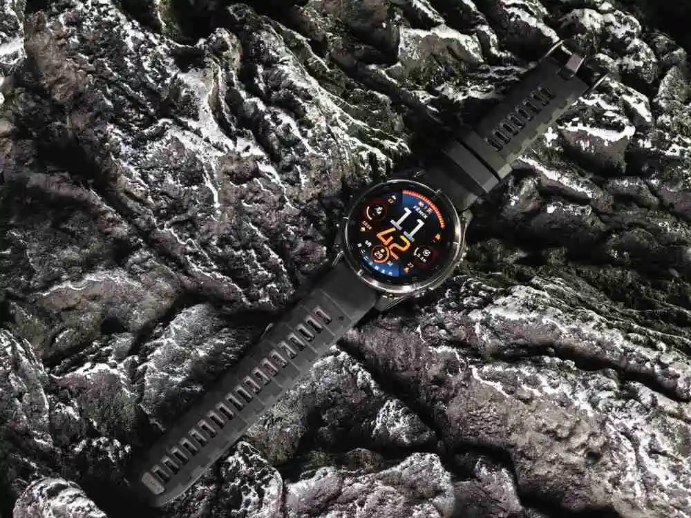佳明Fenix 8 图赏：智能科技与户外运动的完美结合